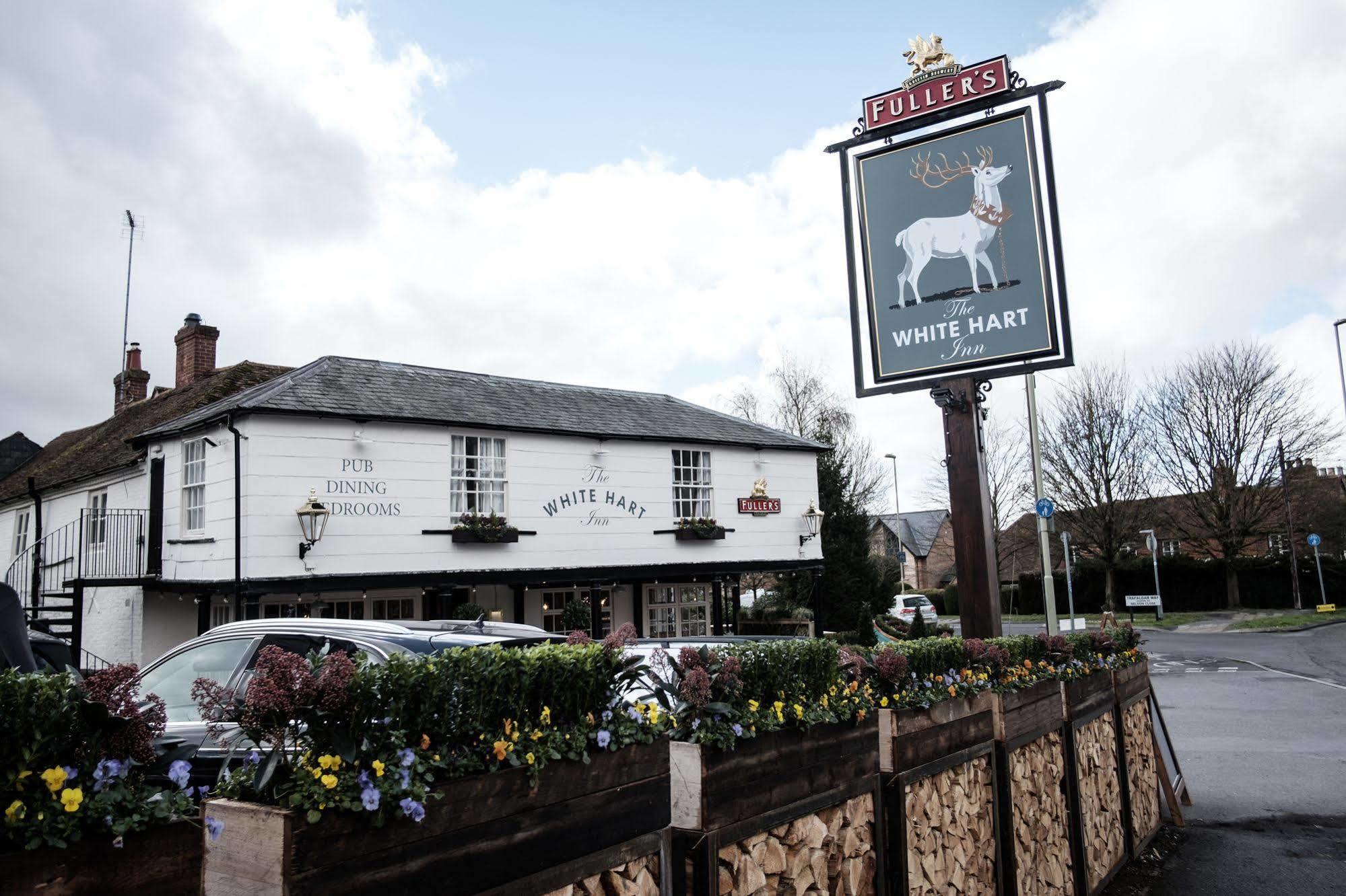 فندق The White Hart ستوكبريدج المظهر الخارجي الصورة