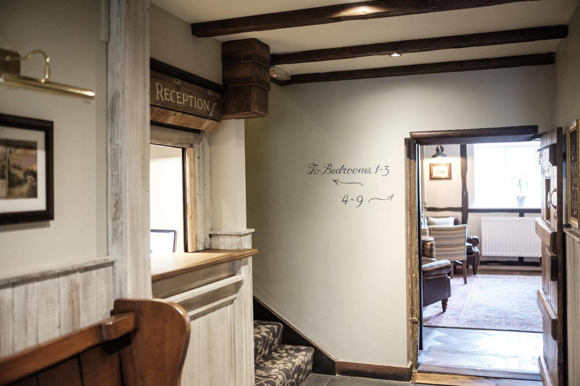فندق The White Hart ستوكبريدج المظهر الخارجي الصورة